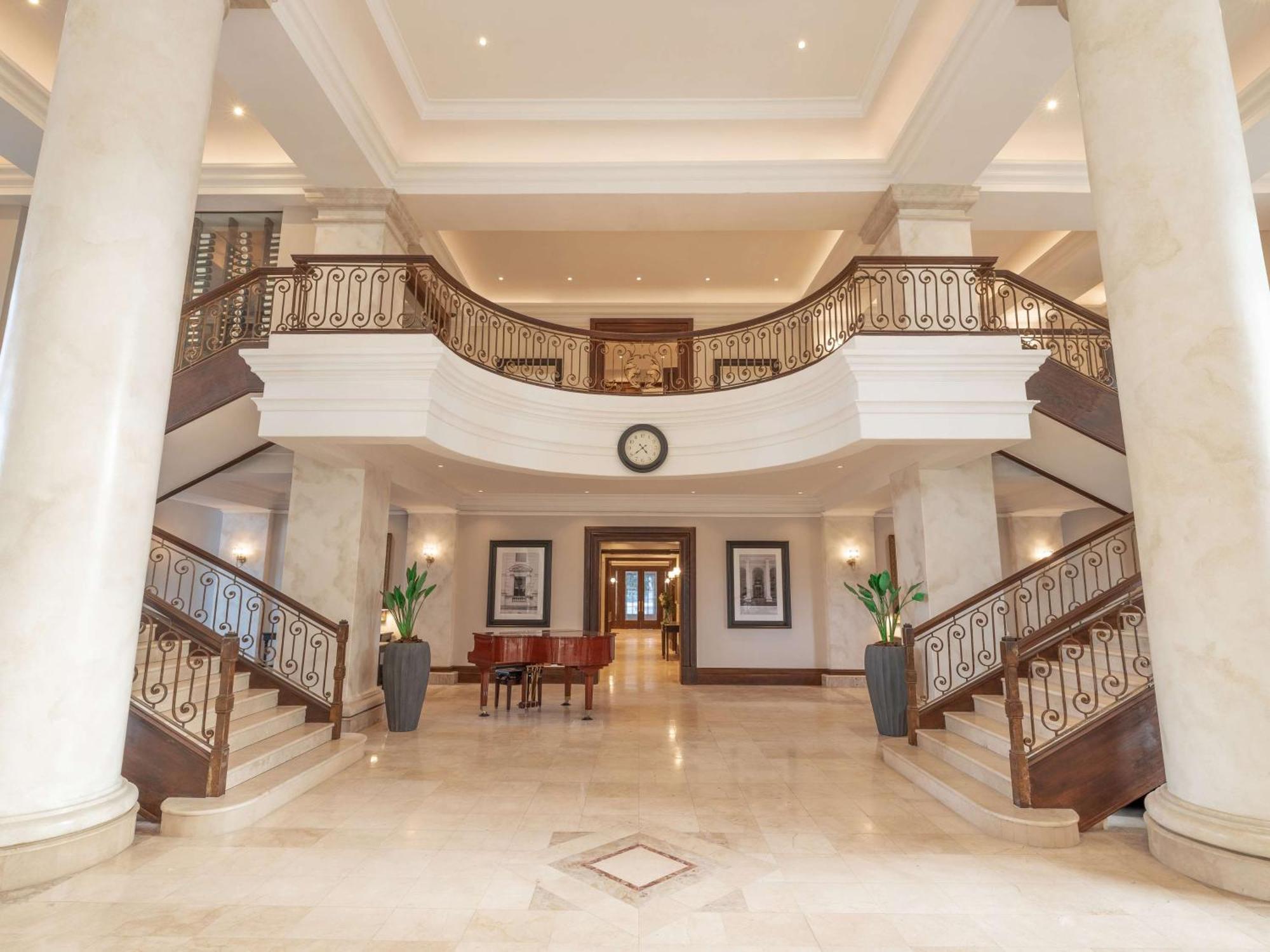 Southern Sun The Cullinan Cape Town Exterior foto