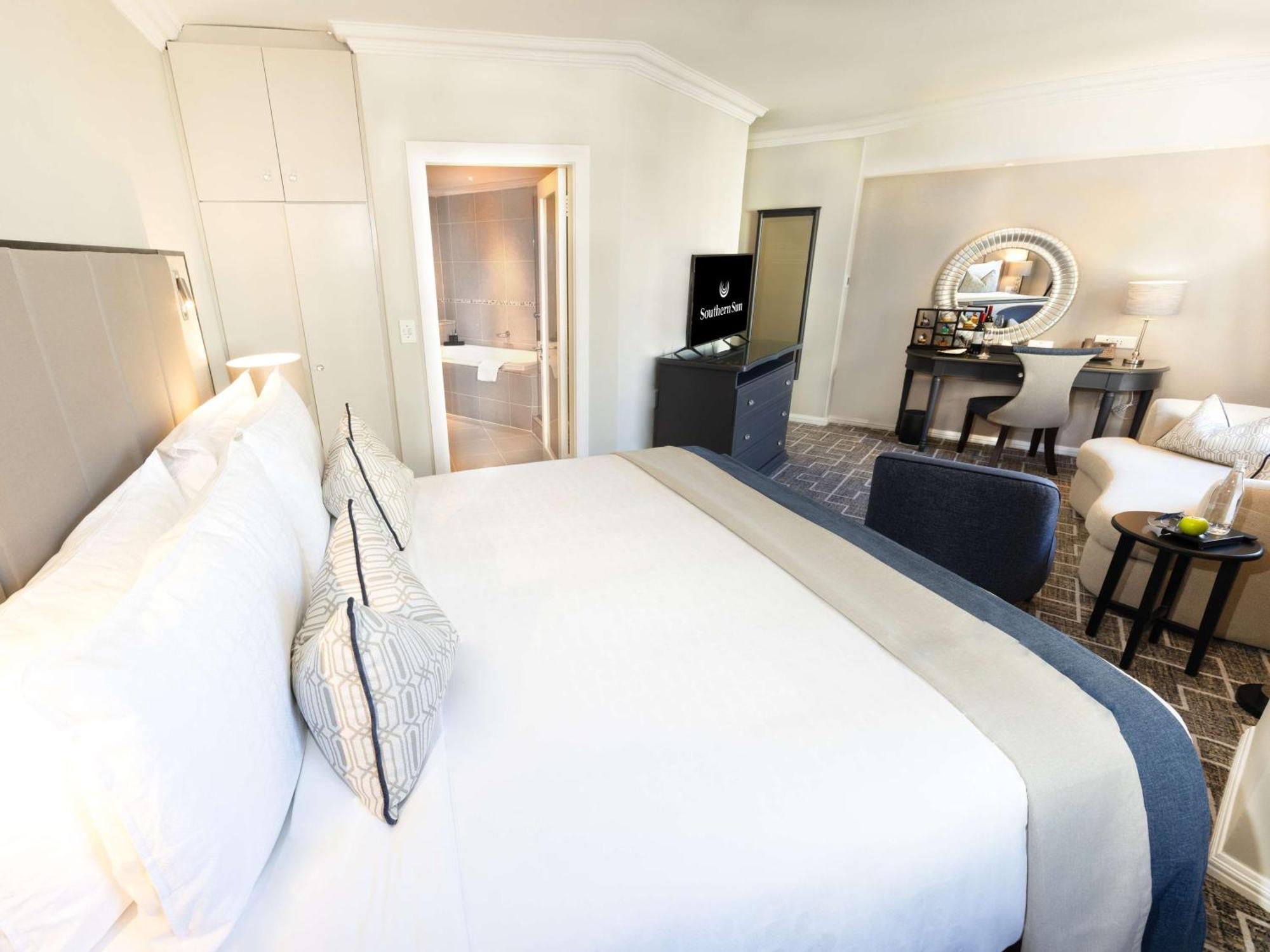 Southern Sun The Cullinan Cape Town Exterior foto